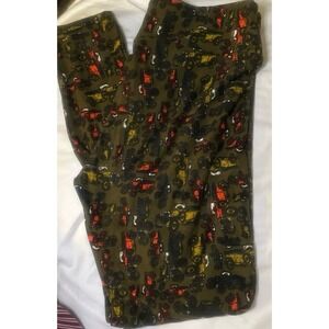LulaRoe Tall and Curvy Auto/Truck print leggings